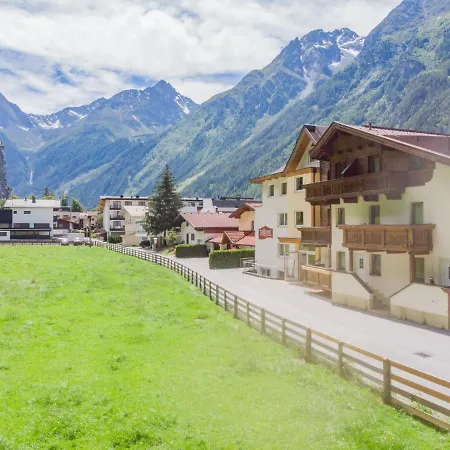 Falkner-13 By Interhome