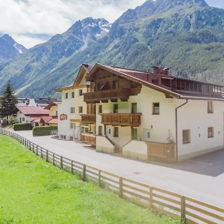 Falkner-13 By Interhome *