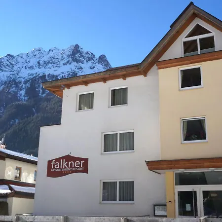 Falkner-13 By Interhome