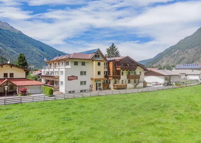 Falkner-13 By Interhome Apartmán *