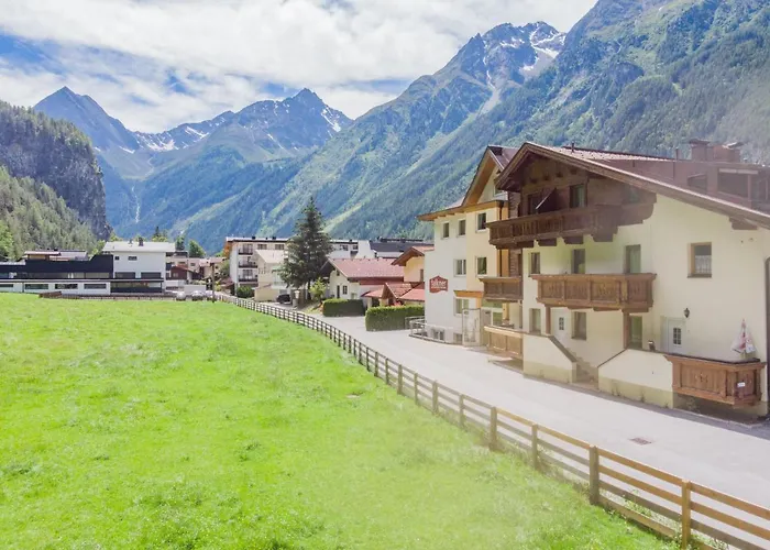 Falkner-13 By Interhome