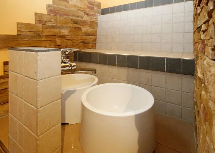 Falkner-13 By Interhome Oberlängenfeld