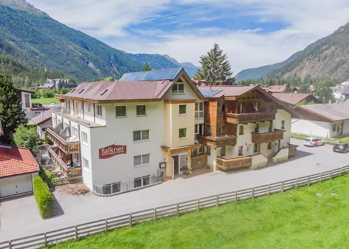 Falkner-13 By Interhome